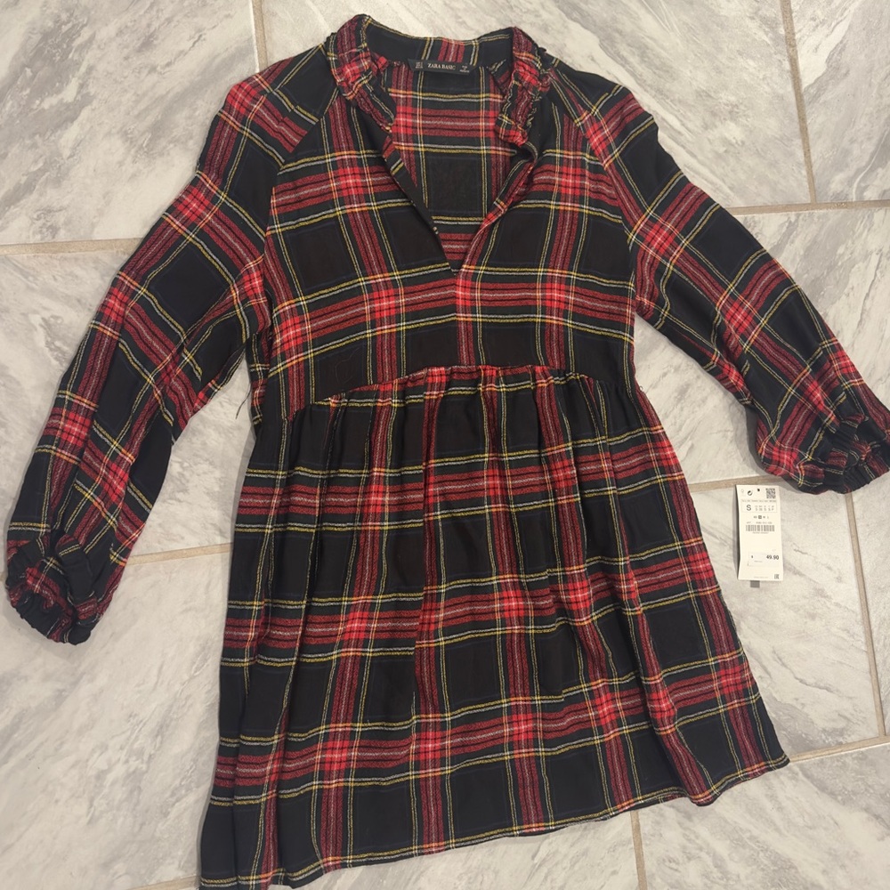 NWT Zara Women’s Wool Blond Long Sleeve Plaid Red Plaid Dress Size Small Orig$49